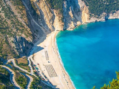 KEFALONIA a Jón – tenger szigetvilágának igazi gyöngyszeme